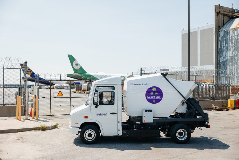 RoboStreet LC600 electric refuse truck demonstration at JFK Airport