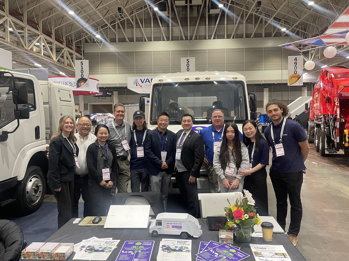 RoboStreet LC600 electric refuse truck unveiling at WasteExpo 2023, New Orleans